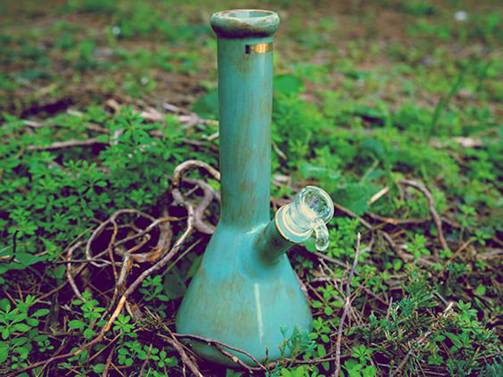 Smoking With Ceramic